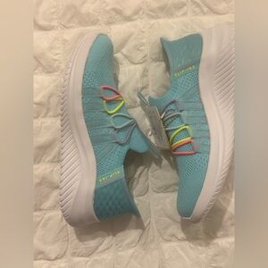 Skechers Air-Cooled Memory Foam Slip-Ins Size 12.5 New With Box. Never Worn.